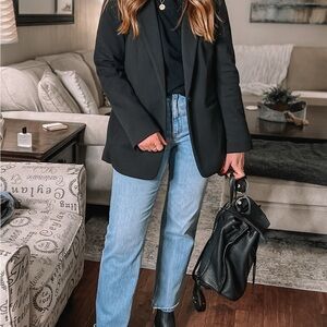 EUC Abercrombie ultra high-rise ankle Straight Leg Jeans, size 27